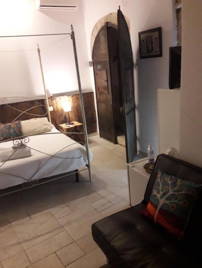 Abbazia Degli Svevi Hotel Бари Екстериор снимка